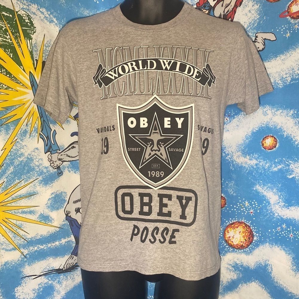 ☄️3/30☄️OBEY TEE